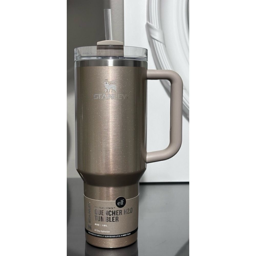 Stanley X e.l.f. Quencher H2.0 FlowState‎ Tumbler 40oz, HONEY TALKS